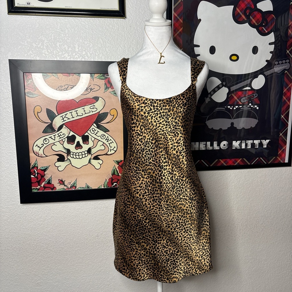 Amanda Stewart 90s Leopard Mini Satin Sleep Dress Vintage Sleepwear